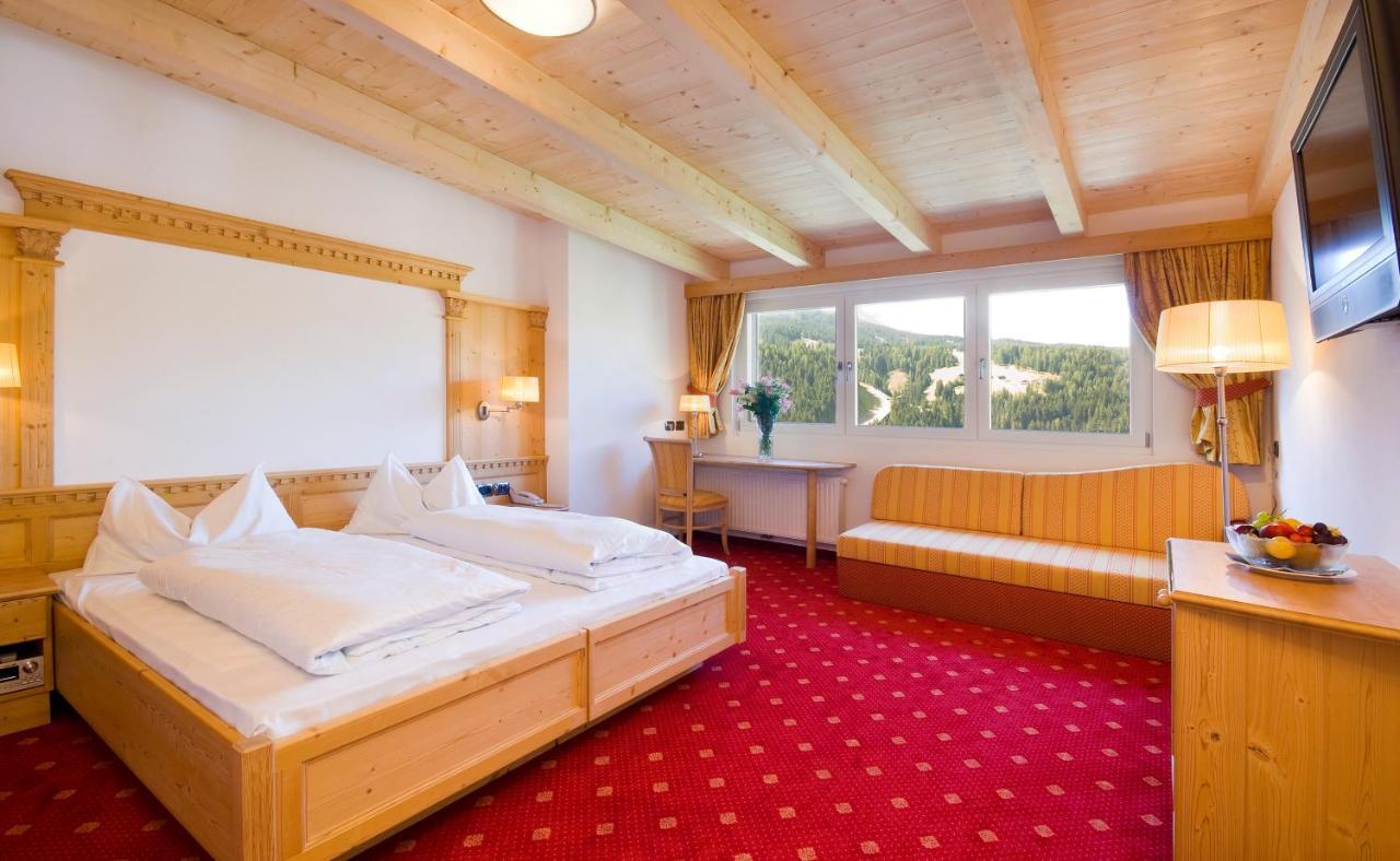 Kristiania Small Dolomites Hotel Selva di Val Gardena Phòng bức ảnh